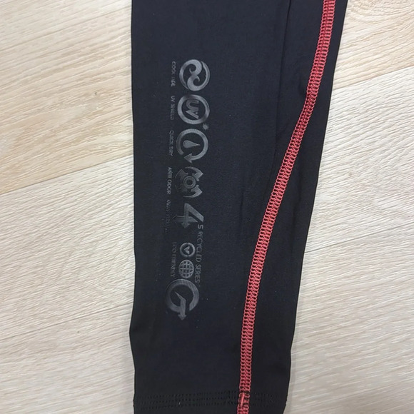 Virus Small Crossfit/workout/fitness leggings - Picture 7 of 7